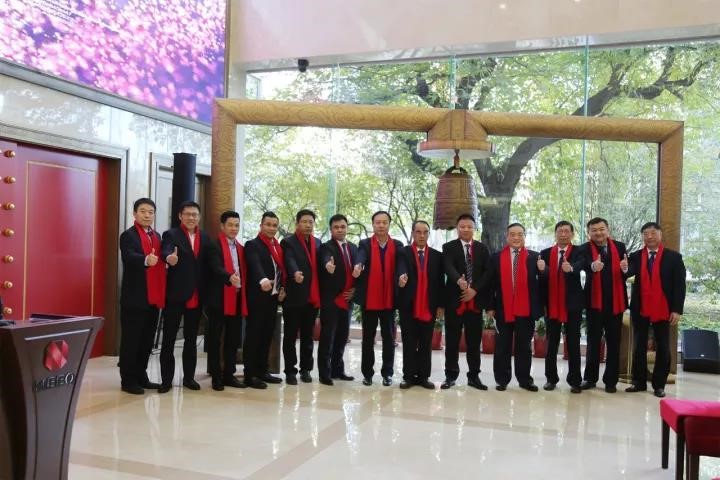 637387847573-02.jpg undefined